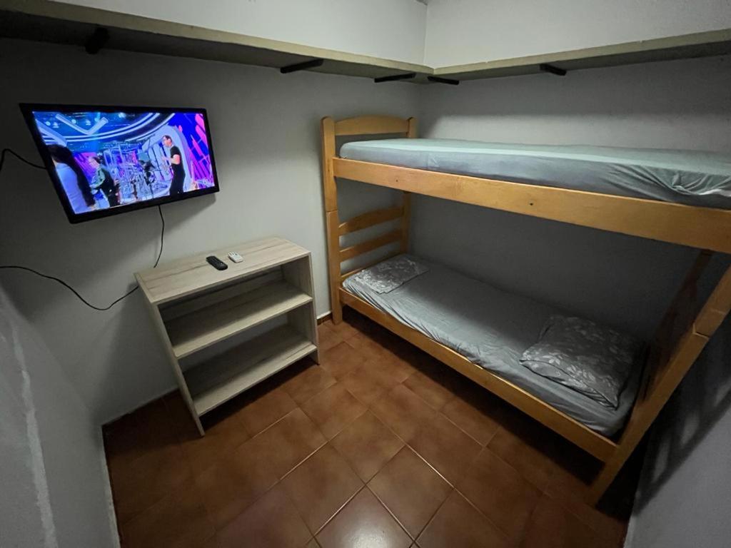 Ritz Hostel Araçatuba Buitenkant foto